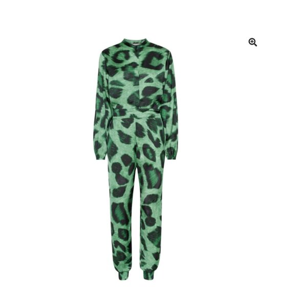 Holiday Green Leopard Priint. Karmamia - Scarlett Jumpsuit *** NWT *** - Picture 1 of 2